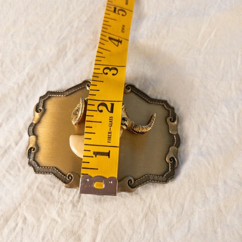 Vintage 1977 Raintree Belt Buckle Gold Ram Outdoors Hunting‎ Sportsman